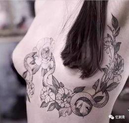 网红吃瓜纹身女孩图片大全,潮流纹身艺术与网络热度的完美融合